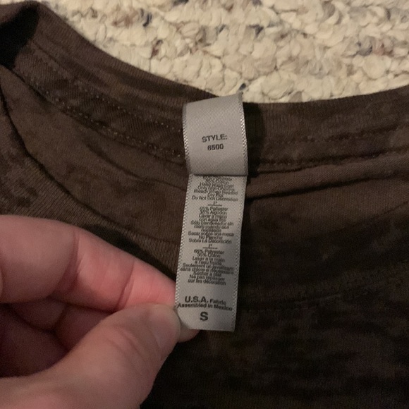 PITT T Shirt size small - Picture 3 of 4